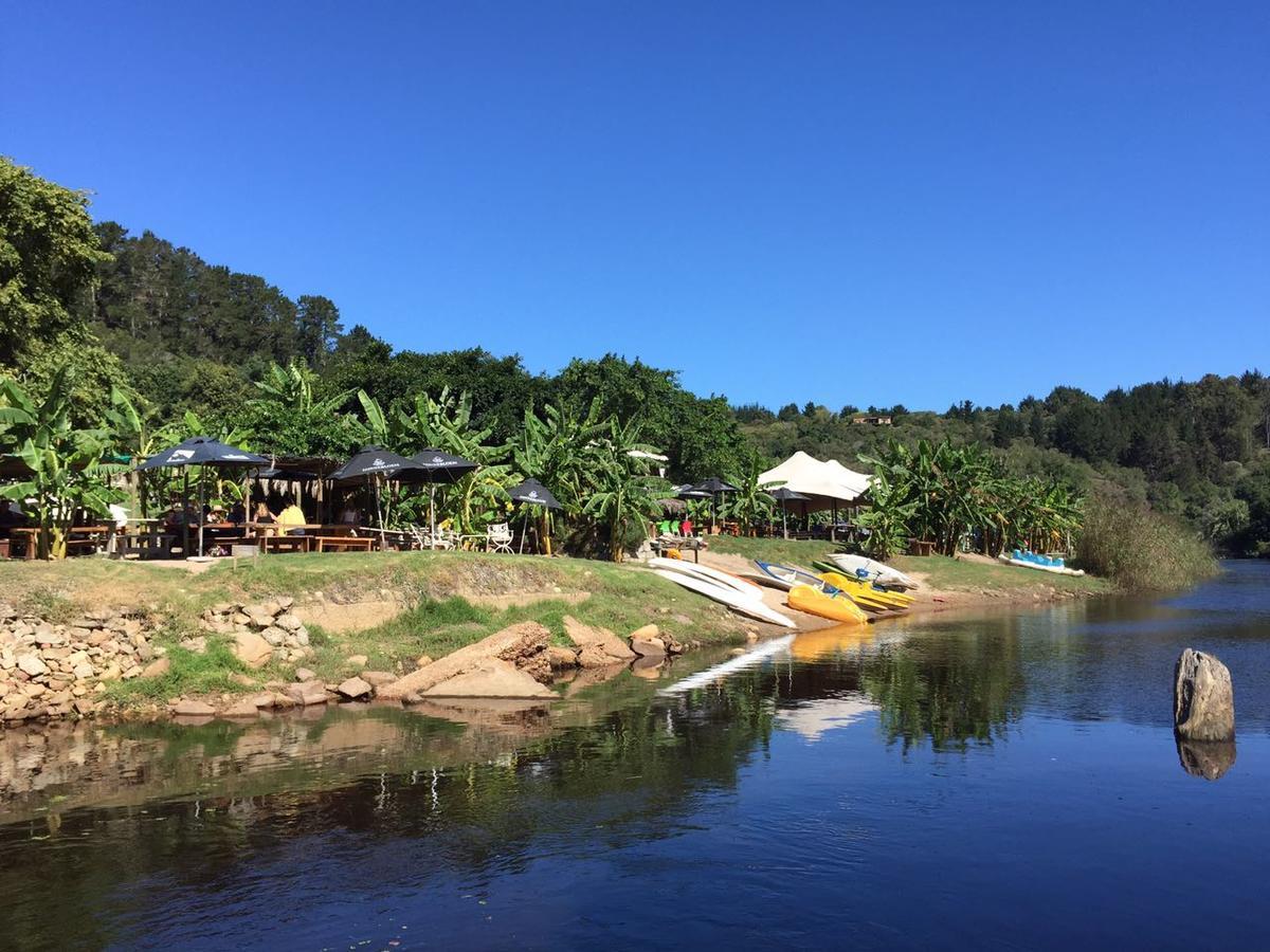 The Riverdeck Accommodation And Backpackers Knysna Exterior foto
